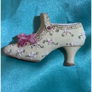 NWT Victorian Shoe Brooch Pin